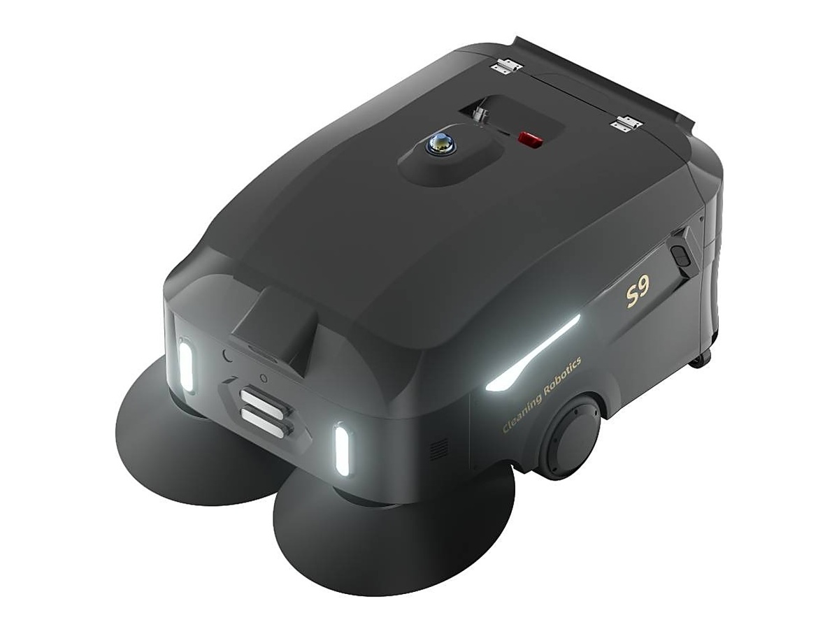 AdleRobot S9 TitanSweep industrial sweeper robot